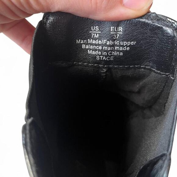 Black bratz style chunky heel ankle boot - Picture 7 of 8